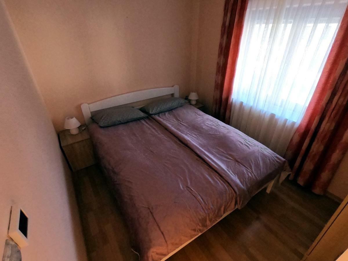Apartma Lipa モイストラナ エクステリア 写真